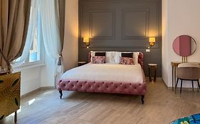Alto Apartment